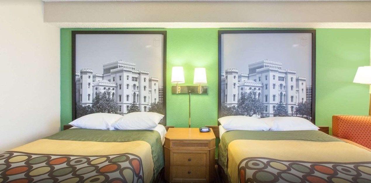 Super 8 By Wyndham Lafayette La Hotel Exterior photo
